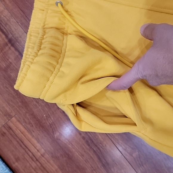 NWT Men's Jordan sweatpants - Picture 5 of 12